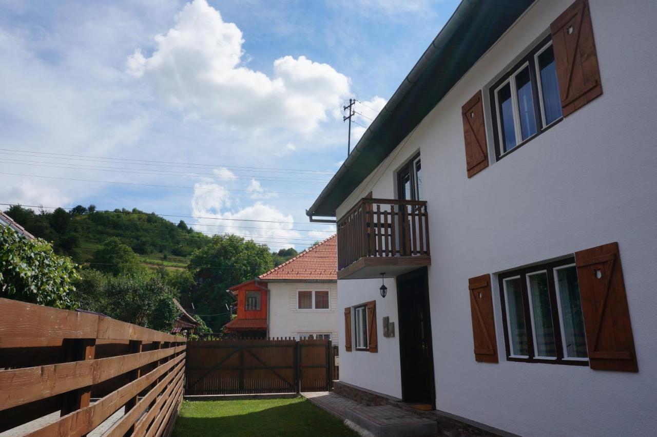 Szitas Rooms Praid Exterior foto